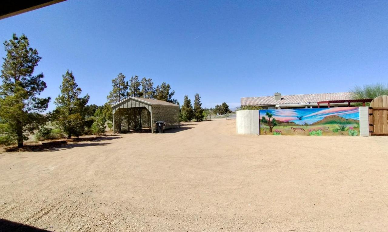 Falcon Cottage Pahrump Exterior photo