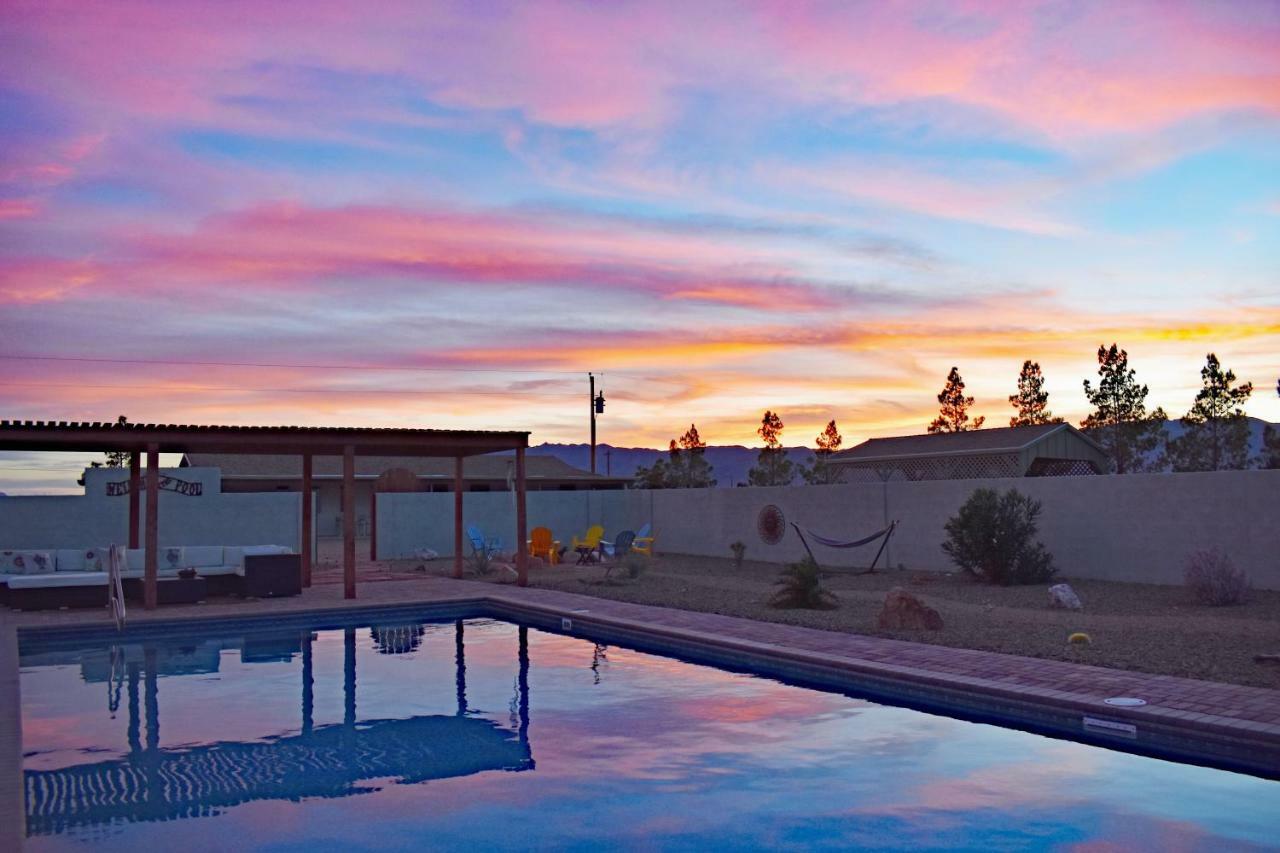 Falcon Cottage Pahrump Exterior photo